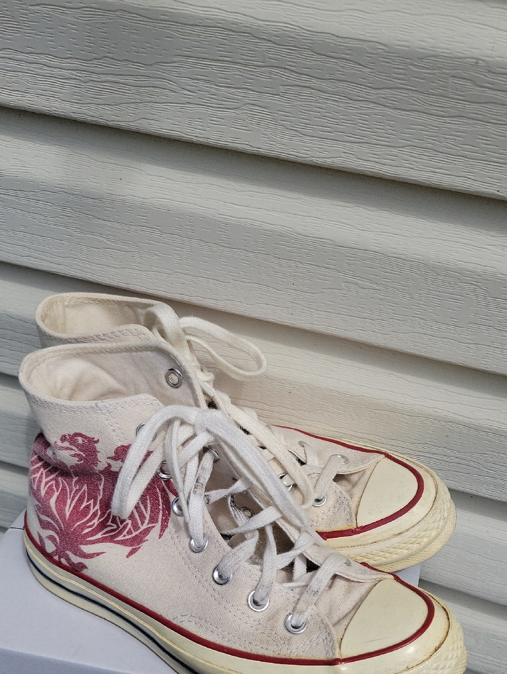 Converse Off-White High-Top Gamecock Dragon Sneakers size 7 Women's - Picture 6 of 9